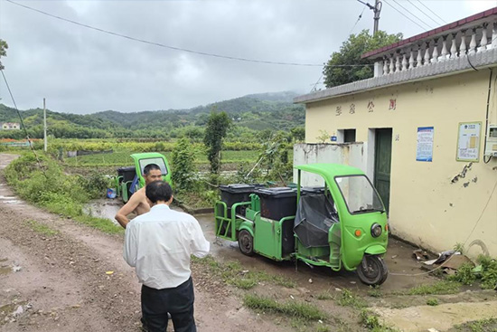 金华兰溪人保财险:保险下乡,宣传到家