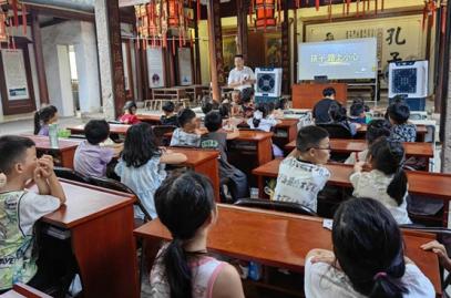金华东阳人保财险:孩子,路上小心