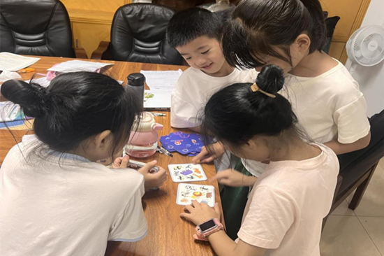 金华义乌人保财险:童心相伴,职场无忧!