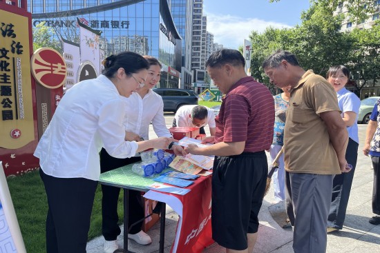 金华磐安人保财险：防非宣传进社区