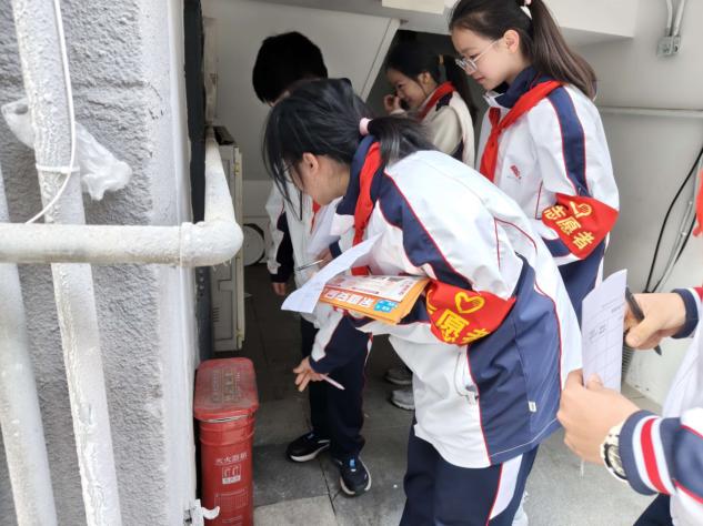 如图片无法显示，请刷新页面