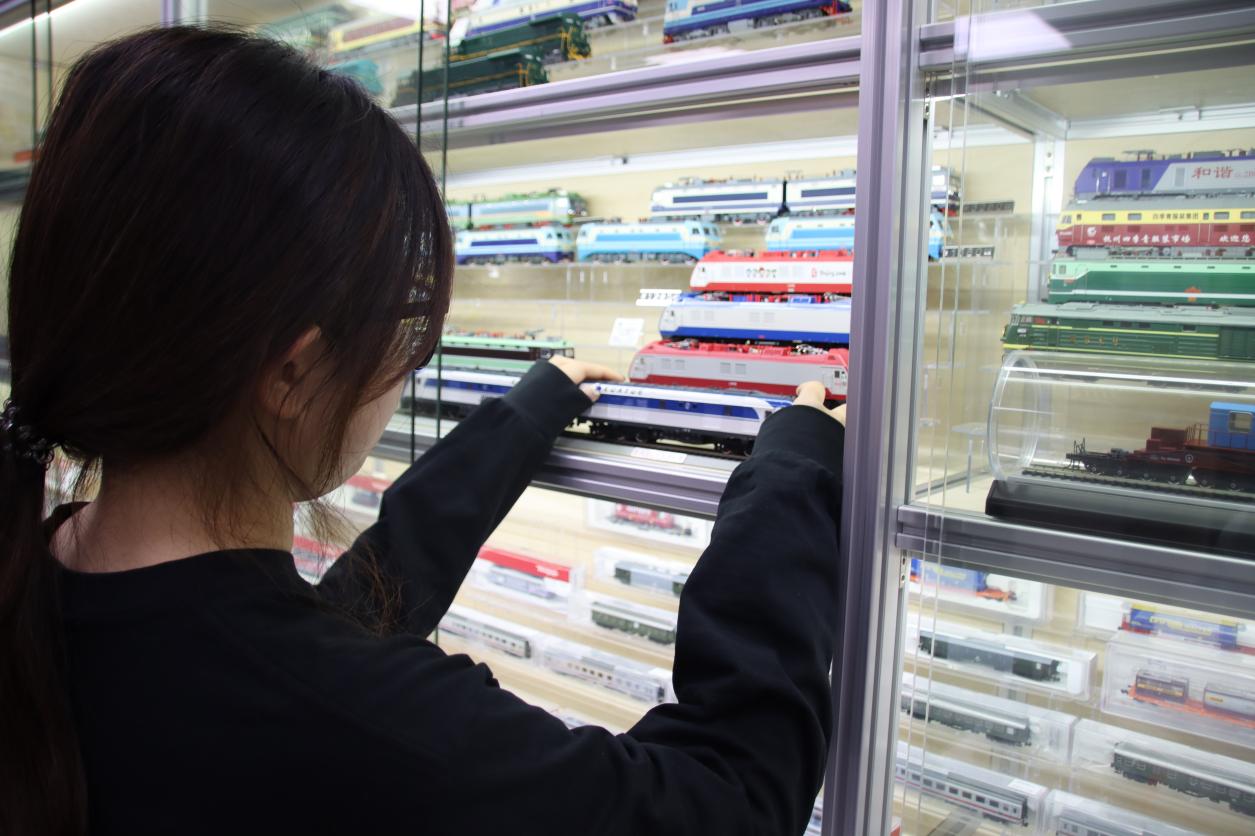 如图片无法显示，请刷新页面