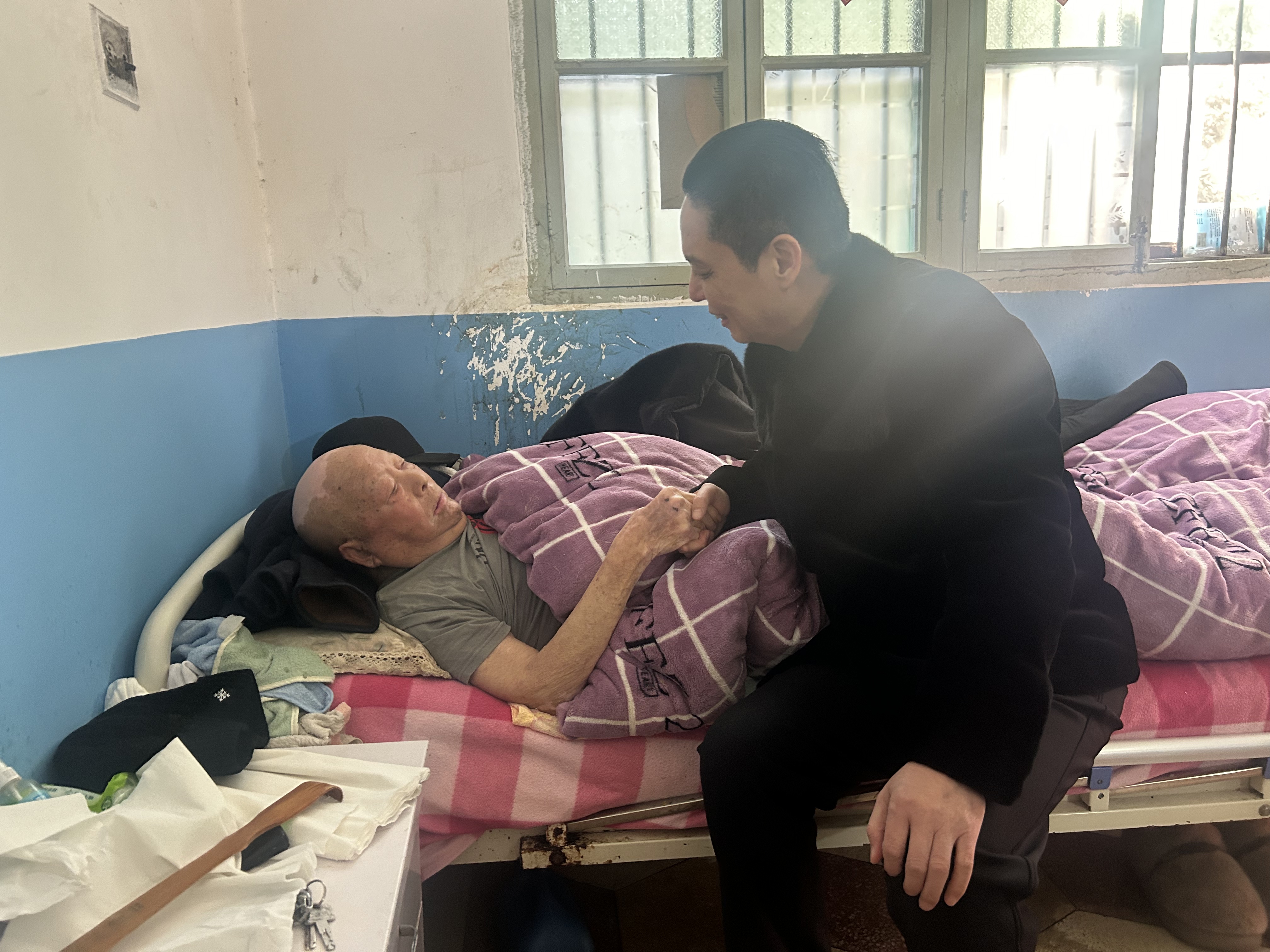 徐书安：百岁父亲一声唤，我才懂孝道是归途